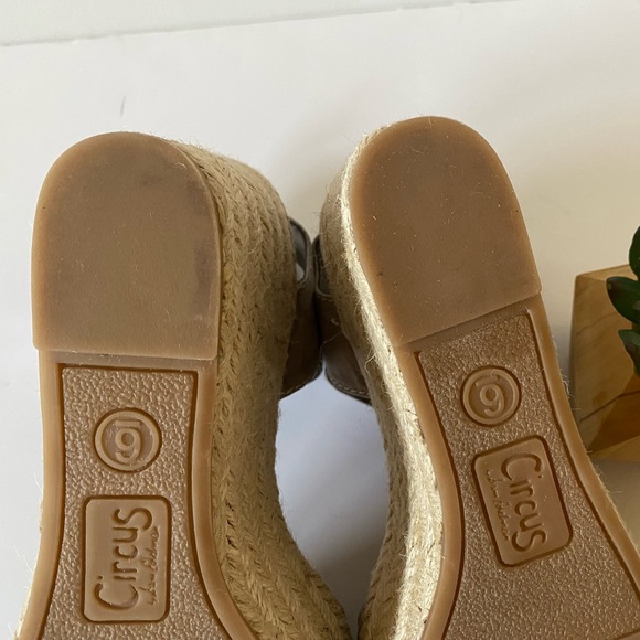 Circus by Sam Edelman Delilah Espadrille Wedge Sandals - Picture 8 of 8